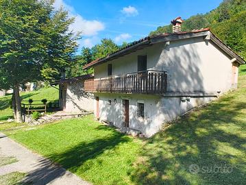 Rustico a Monte Prat - 100 mq, due piani, terreni