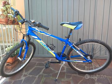 Bicicletta ragazzo Mountain Bike Stark 26