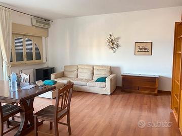 2,5 Vani Acicastello Via Livorno Vista Mare