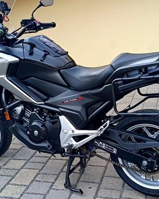 honda nc750x DCT