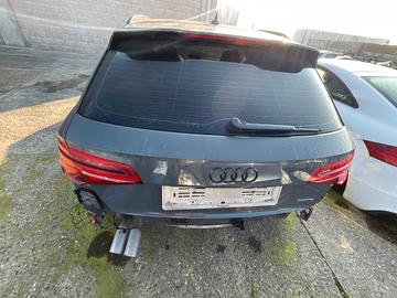 AUDI A4 AVANT B9 2020 PER RICAMBI