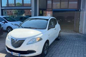 Lancia Ypsilon GPL 1.2 69 CV 5 porte Ecochic Gold