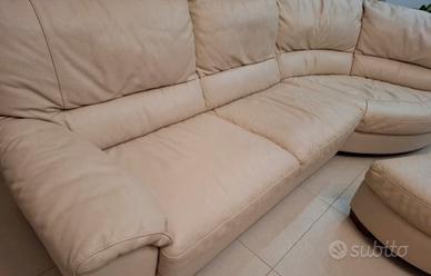 divano angolare 3 metri piu pouf