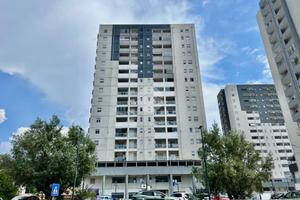 5 LOCALI A COSENZA