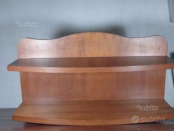 Doppia mensola in legno