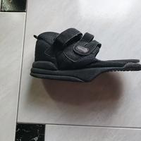 Scarpa post operazione alluce valgo