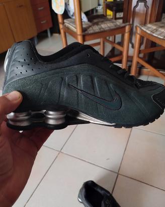 Nike shox r4