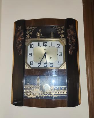 OROLOGIO A PENDOLO  VINTAGE ANNI 80