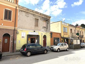 CASA INDIPENDENTE A OSSI