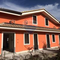 Villetta bifamiliare - Trecastagni