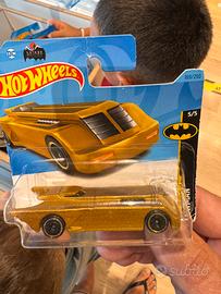 Batmobile gold hotwheels 169/250