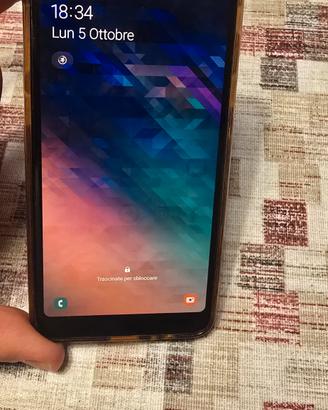 Samsung A8 (2018)