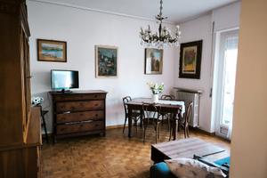 Appartamento p. rialzato arredato - zona centrale