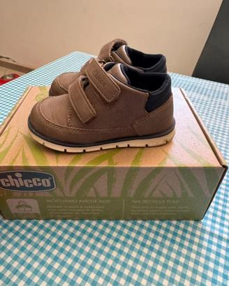 Scarpe bimbo 22