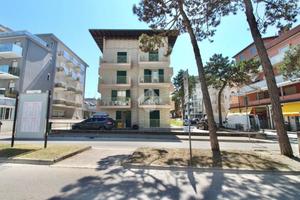 2 LOCALI A CAORLE