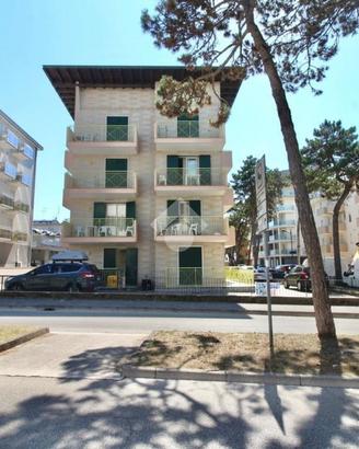 2 LOCALI A CAORLE