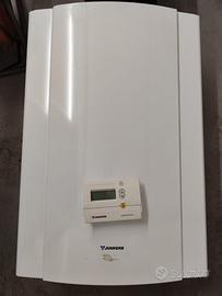 Caldaia JUNKERS BOSCH per Riscaldamento e ACS