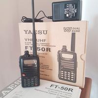 YAESU FT-50R
