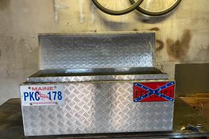 Cassa porta oggetti per cassone pick up o firgoni