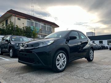 Toyota Aygo X 1.0 VVT-i 72 CV 5 porte Active Km0