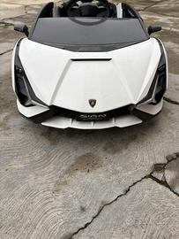 Macchina per bambini ( lamborghini)