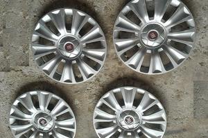 Cerchi in ferro e borchie per FIAT Tipo 500L Doblo