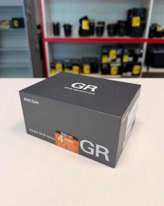 Ricoh GR IV Monochrome