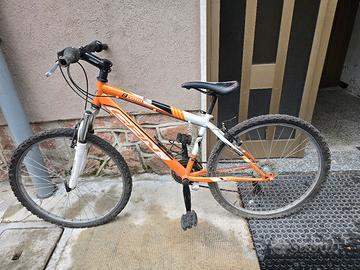bici Mountain Bike  - 26