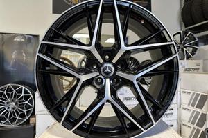 Cerchi NUOVI Mercedes raggio 19 cod.8934
