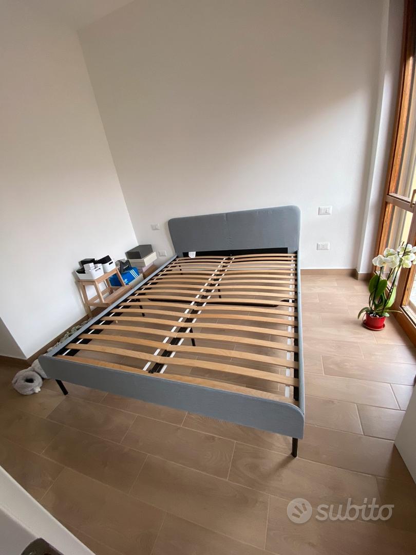 Struttura letto Mandal e materasso IKEA - Arredamento e Casalinghi In  vendita a Milano