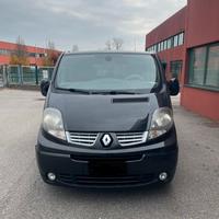 Renault trafic passenger