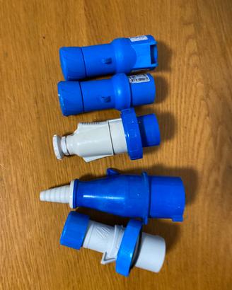 Prese industriali CEE blu 230V (16A/32A) – 5 pezzi