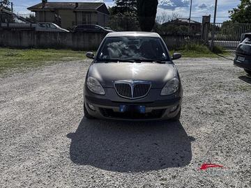 LANCIA Ypsilon Multijet 16V Argento - PER OPERAT