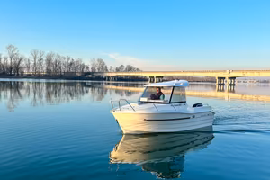 MANARA 550 PILOT HOUSE PRONTA CONSEGNA SALERNO