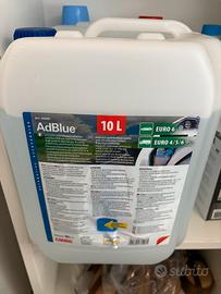 AD BLUE NUOVO MAI APERTO