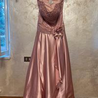 vestito lungo rosa