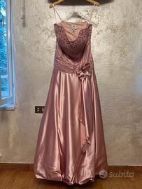 vestito lungo rosa