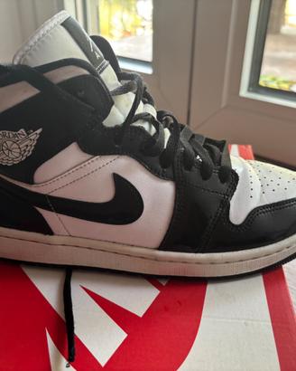 NIKE Air Jordan