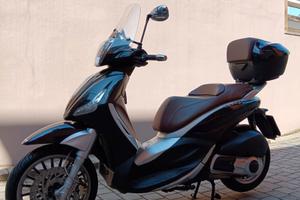 Beverly 300 i.e. usato
