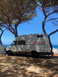 Camper Alfa Romeo AR8T