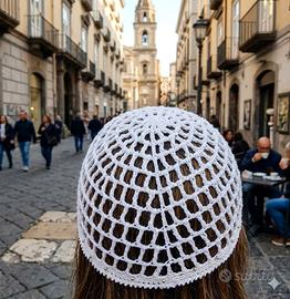 cappello rete uncinetto 