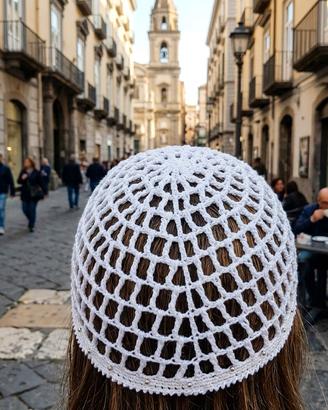 cappello rete uncinetto 