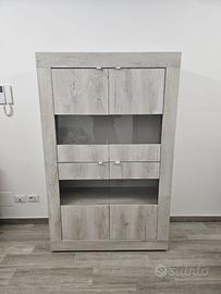 Vetrina da soggiorno/cucina