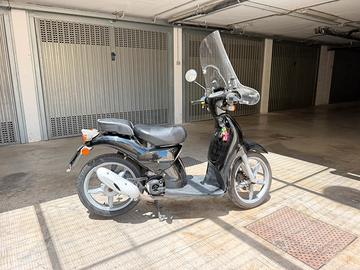 Scarabeo 50