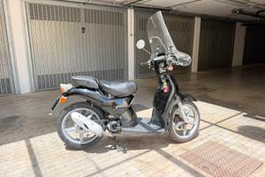 Scarabeo 50