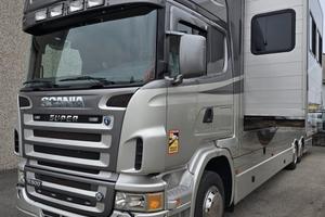 Van trasporto 7 cavalli Scania