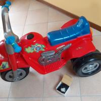 Moto elettrica per bambini