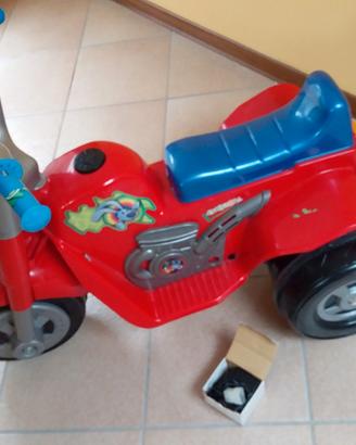 Moto elettrica per bambini