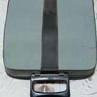 Macchina da scrivere Olivetti