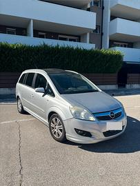 Opel Zafira 2008
